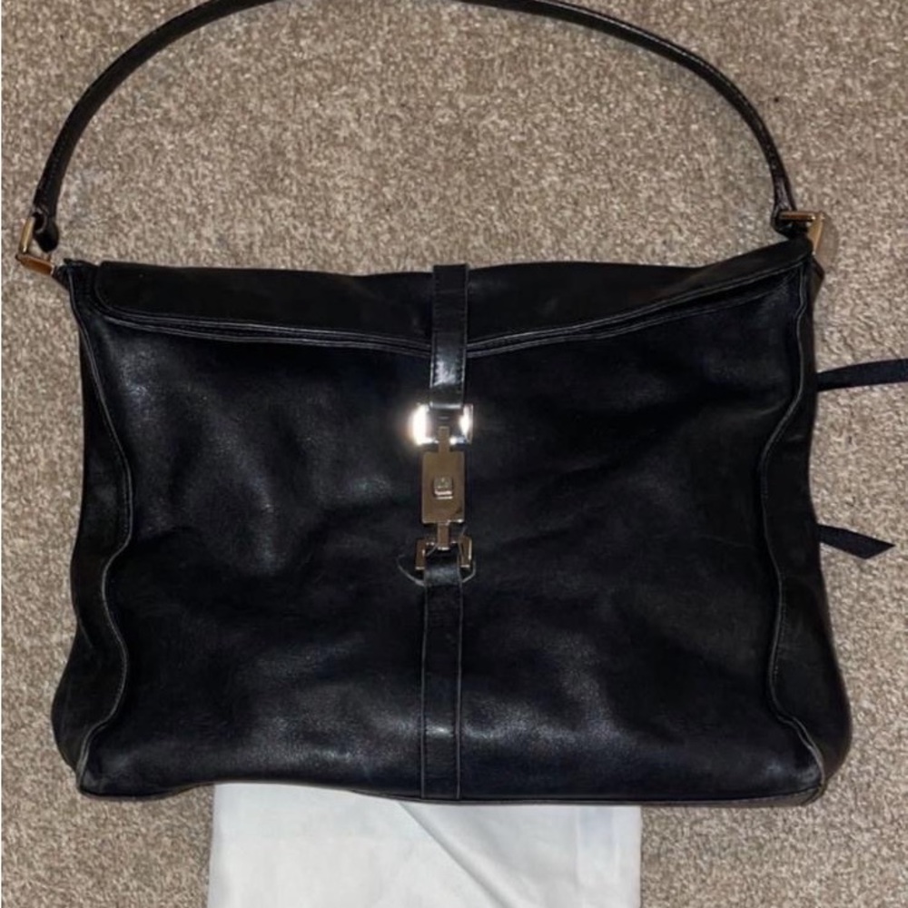 Black gucci bag with dust bag